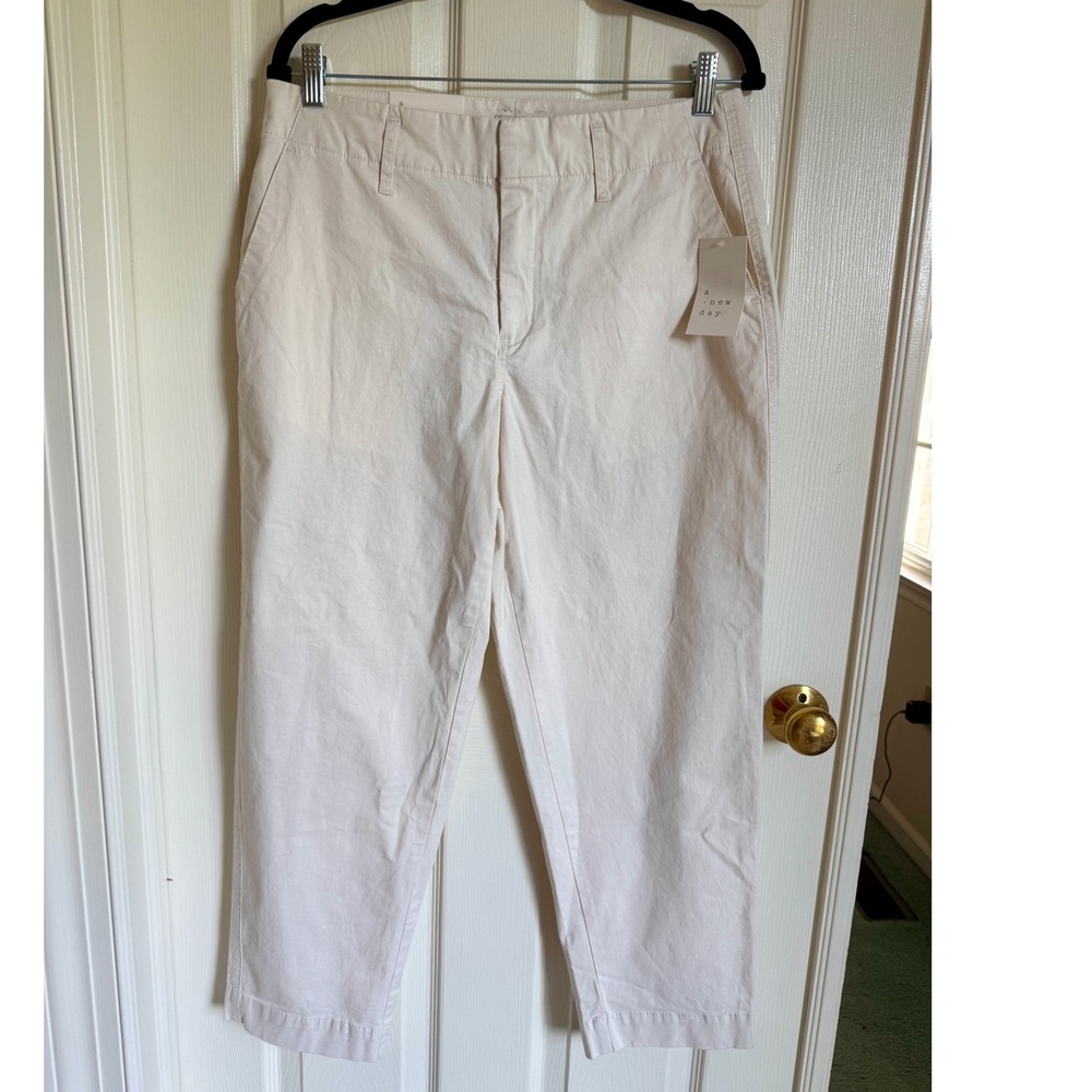 A New Day NWT High Rise Straight Leg Chino Pants Cream Off White Size 10R NWT
